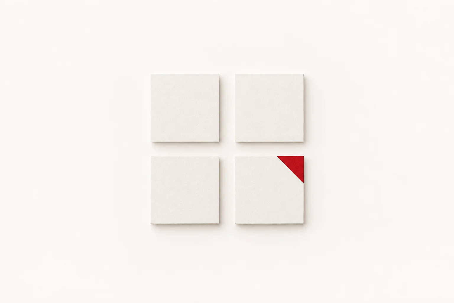 Four tiles representing the comparison between test conditions