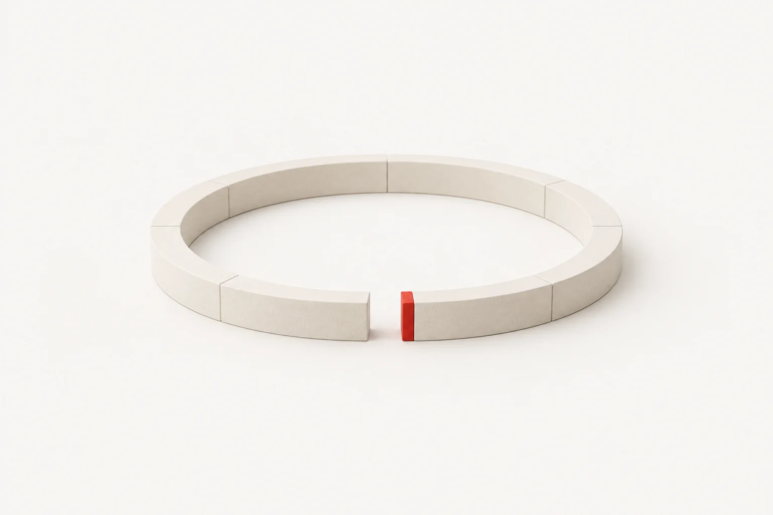 A gap in a circular structure representing object-lifetime boundaries